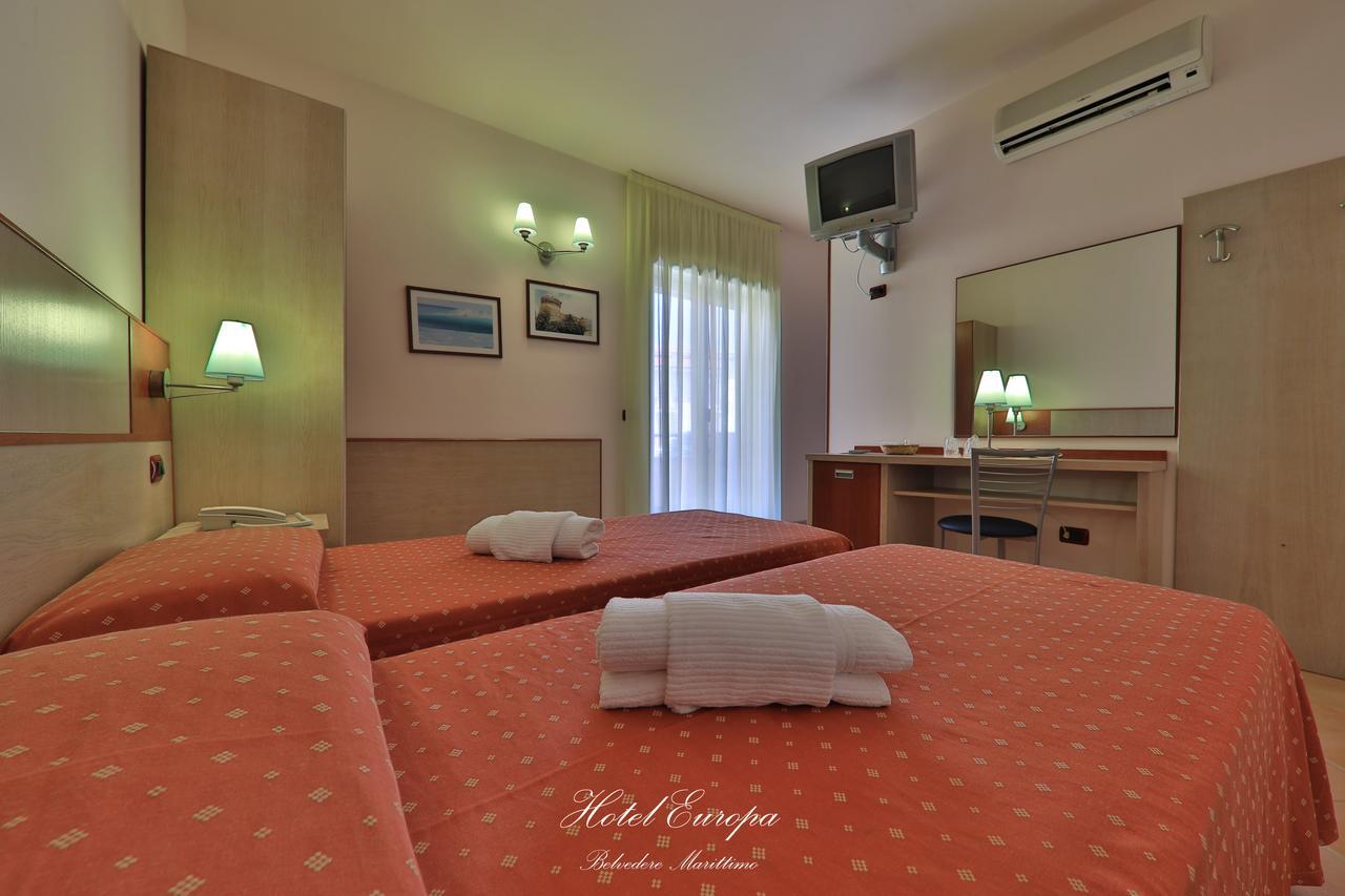 Hotel Europa Белведере Маритимо Екстериор снимка