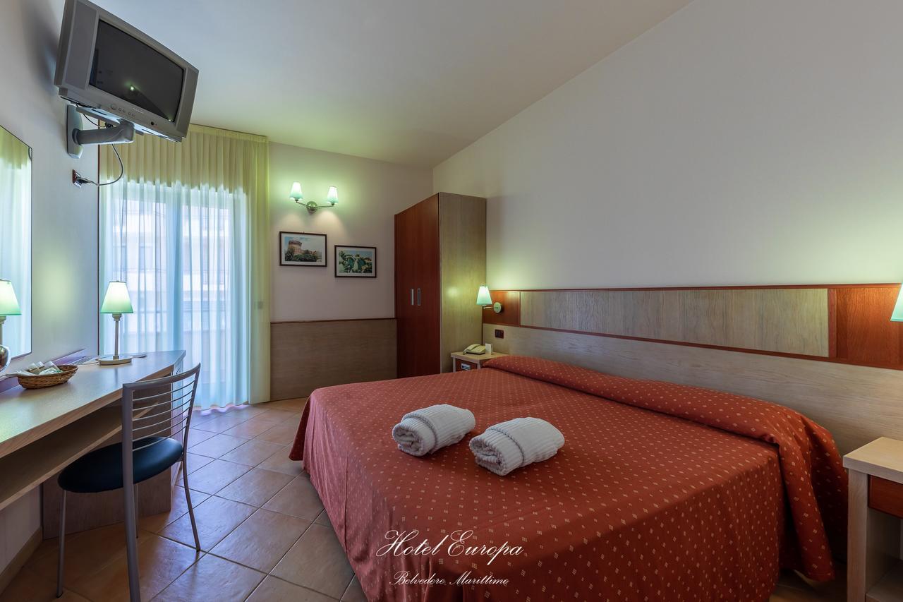 Hotel Europa Белведере Маритимо Екстериор снимка