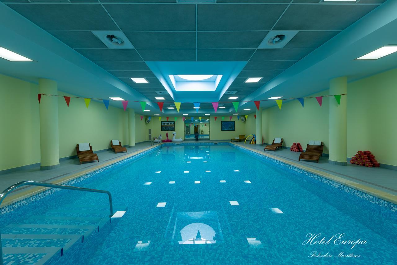 Hotel Europa Белведере Маритимо Екстериор снимка